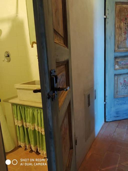 Casa Vacanza In Casale Vicino Orvieto Ficulle Exterior foto